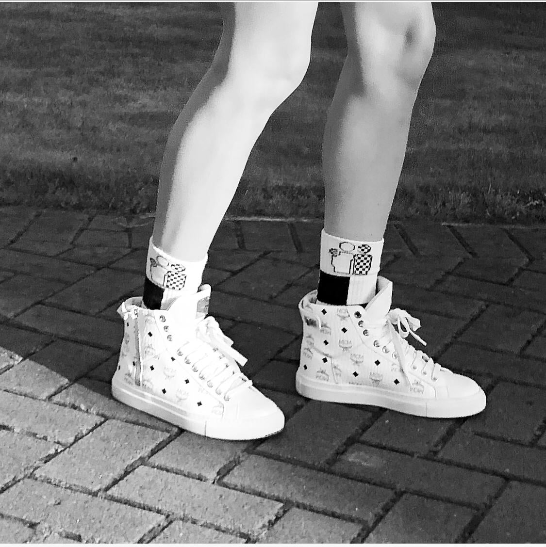 Checkmate Socks 1.0